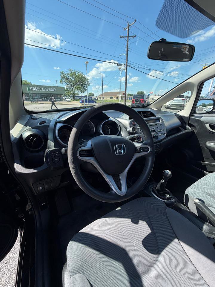 Used 2013 Honda Fit image 9