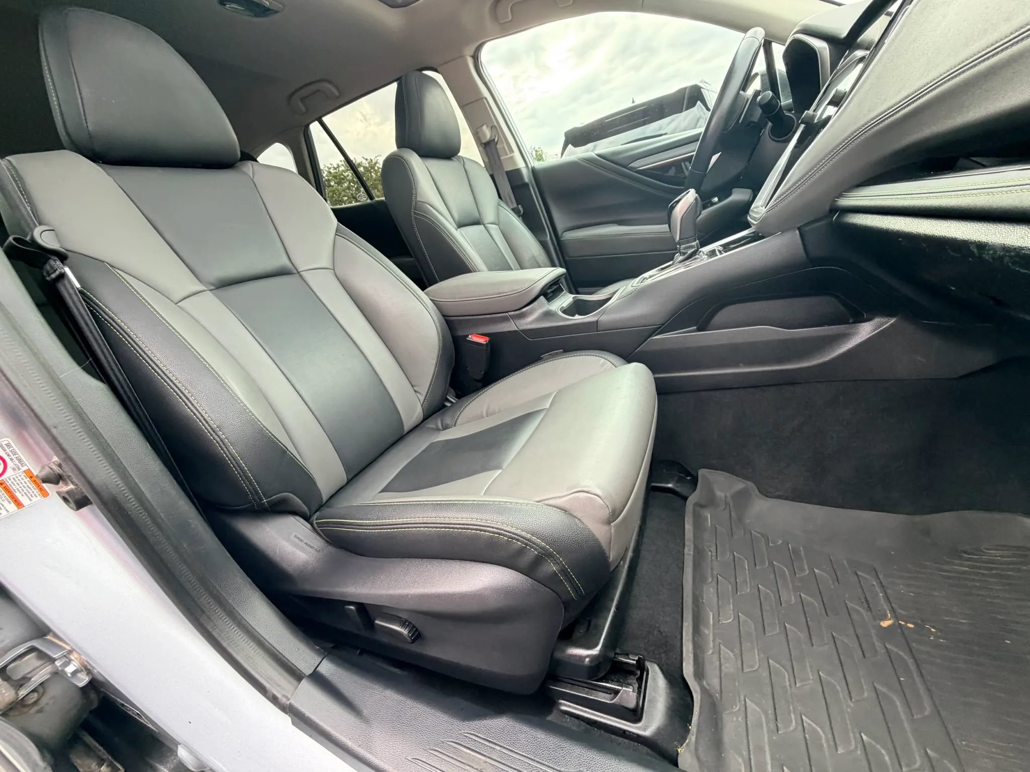 Used 2020 Subaru Outback Onyx Edition XT w/ Popular Package #2 AWD/4WD image 25