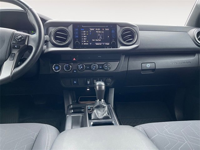 Used 2019 Toyota Tacoma TRD Sport image 11