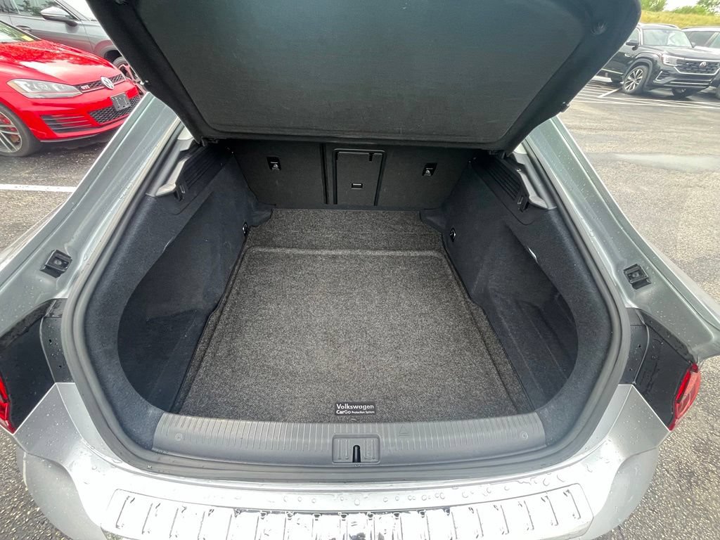 Certified 2021 Volkswagen Arteon SE FWD image 29