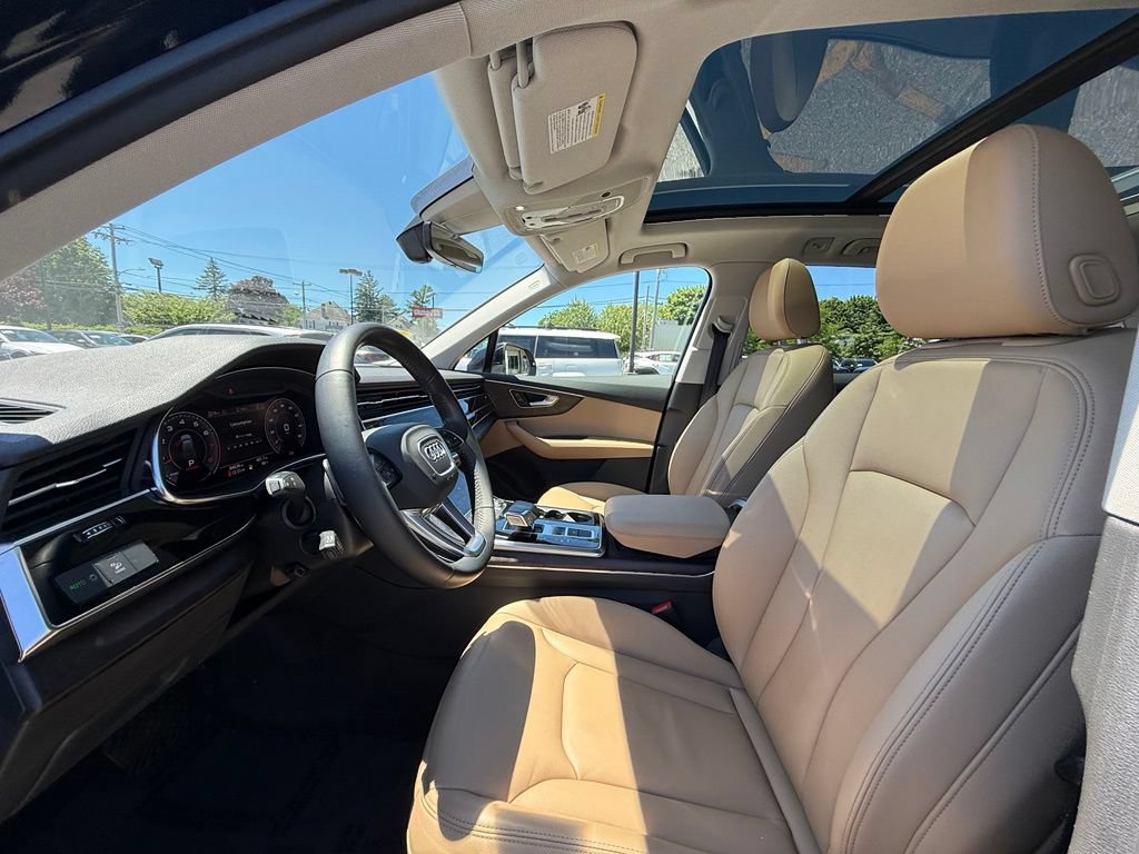 Used 2020 Audi Q7 3.0T Premium w/ Convenience Package AWD/4WD image 23