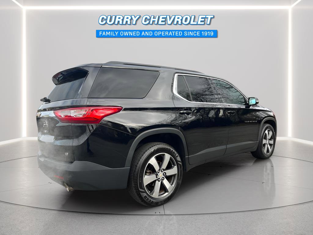 Used 2020 Chevrolet Traverse LT w/ LT Premium Package image 13