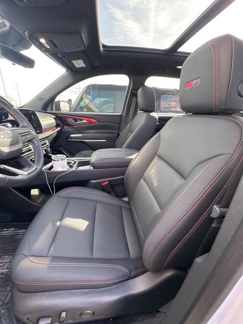 Used 2025 Chevrolet Traverse Z71 w/ Enhanced Driving Package image 15