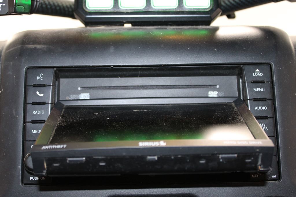 Used 2018 Jeep Wrangler Unlimited Sport S image 31