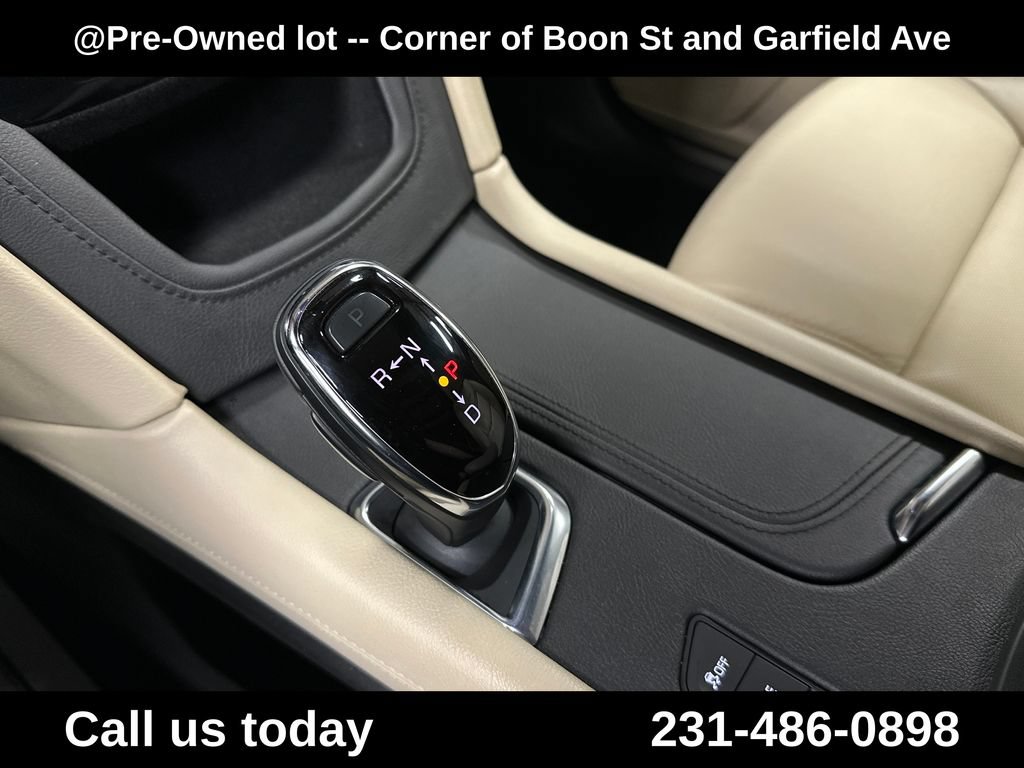 Used 2017 Cadillac XT5 Premium Luxury AWD/4WD image 27