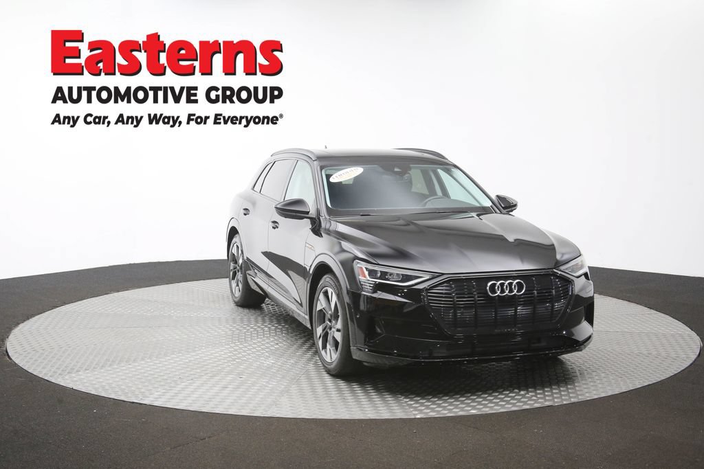 Used 2021 Audi e-tron Premium w/ Convenience Plus Package AWD/4WD image 54