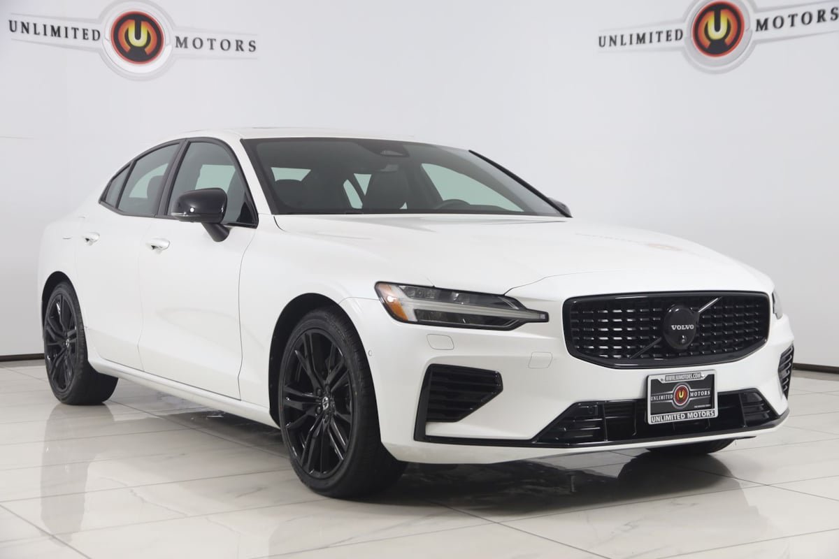 Used 2024 Volvo S60 T8 Plus AWD/4WD image 21