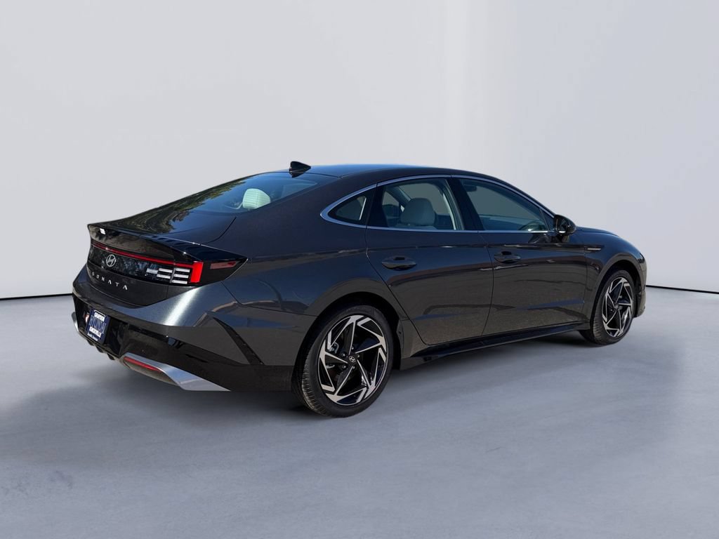 New 2026 Hyundai Sonata SEL FWD video 3
