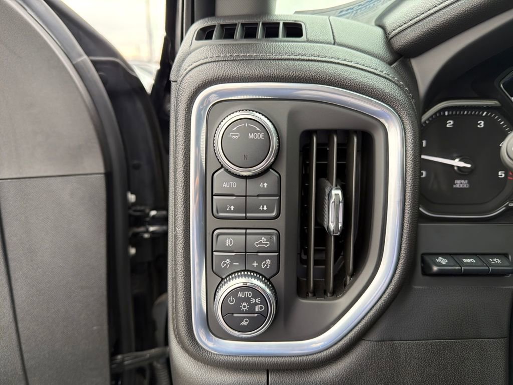 Used 2021 GMC Sierra 2500 Denali w/ Denali Ultimate Package image 19