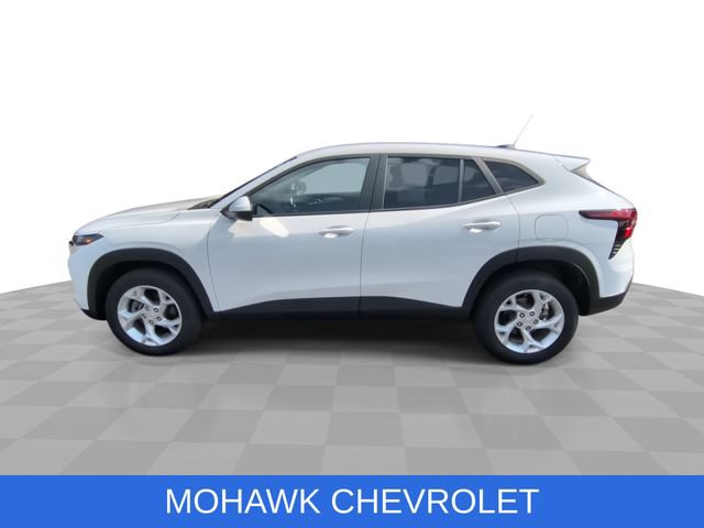 Used 2024 Chevrolet Trax LS w/ LS Convenience Package FWD image 5