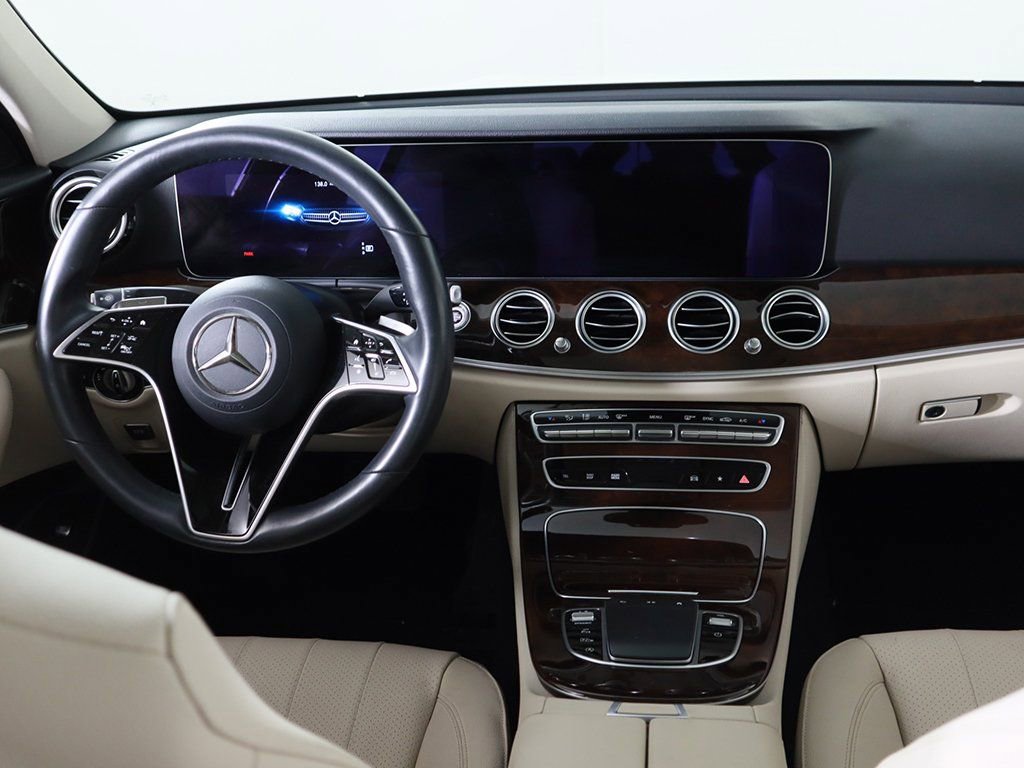 Used 2022 Mercedes-Benz E 350 4MATIC Sedan w/ Driver Assistance Package image 46