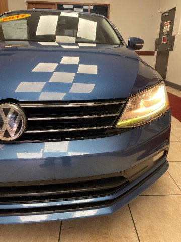 Used 2017 Volkswagen Jetta SEL image 10