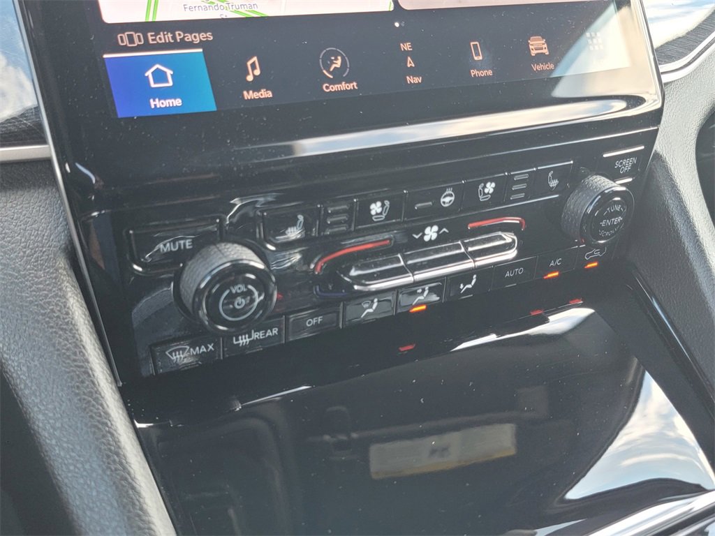 Used 2022 Jeep Grand Cherokee Trailhawk image 28