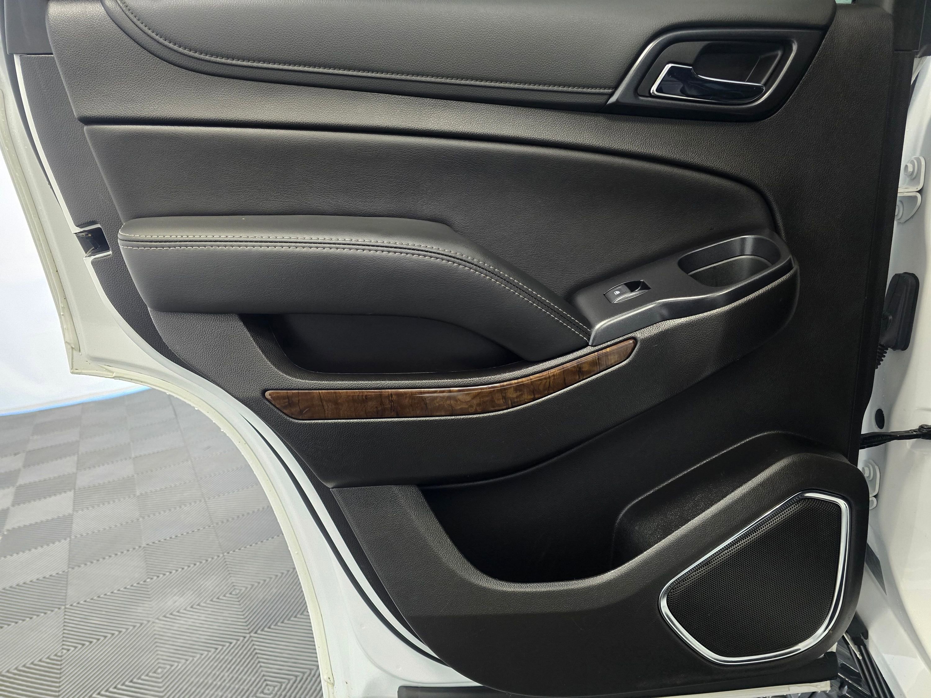 Used 2019 Chevrolet Tahoe LT image 20