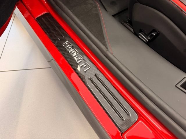 Used 2023 Ferrari SF90 Spider AWD/4WD image 23