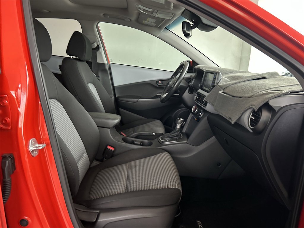 Used 2019 Hyundai Kona SEL w/ SEL Tech Package 02 image 31