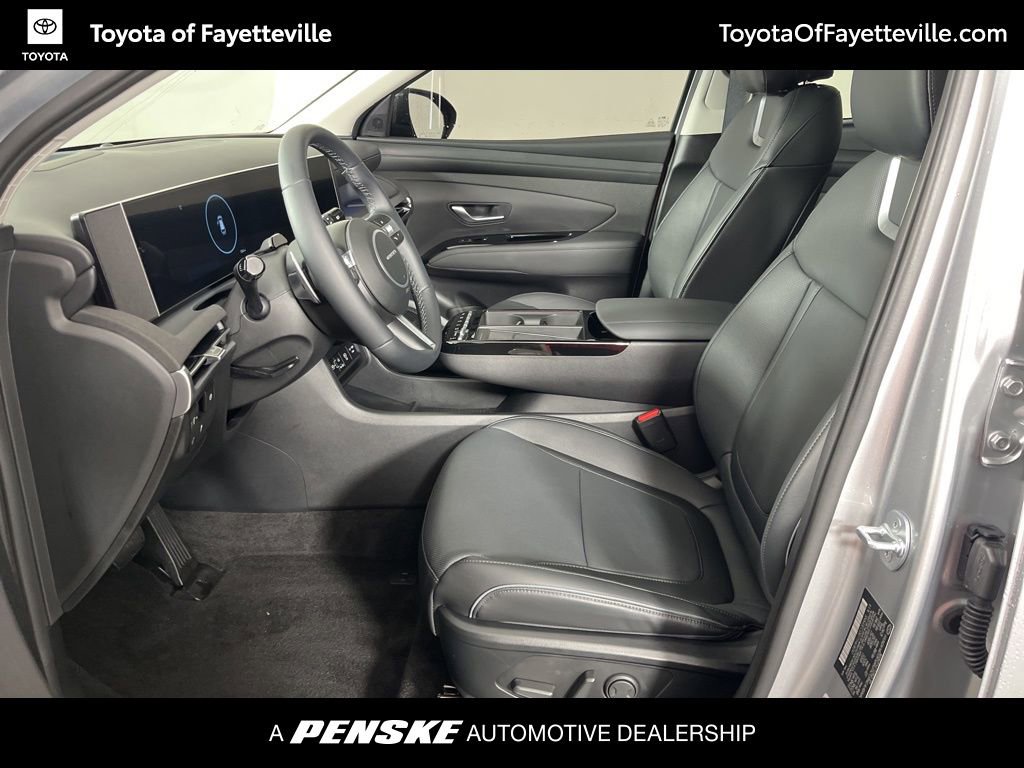 Used 2026 Hyundai Tucson Limited image 23