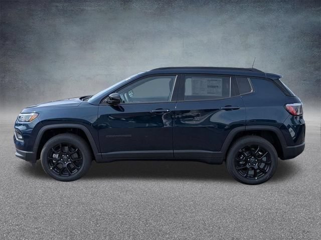 New 2026 Jeep Compass Latitude AWD/4WD image 8