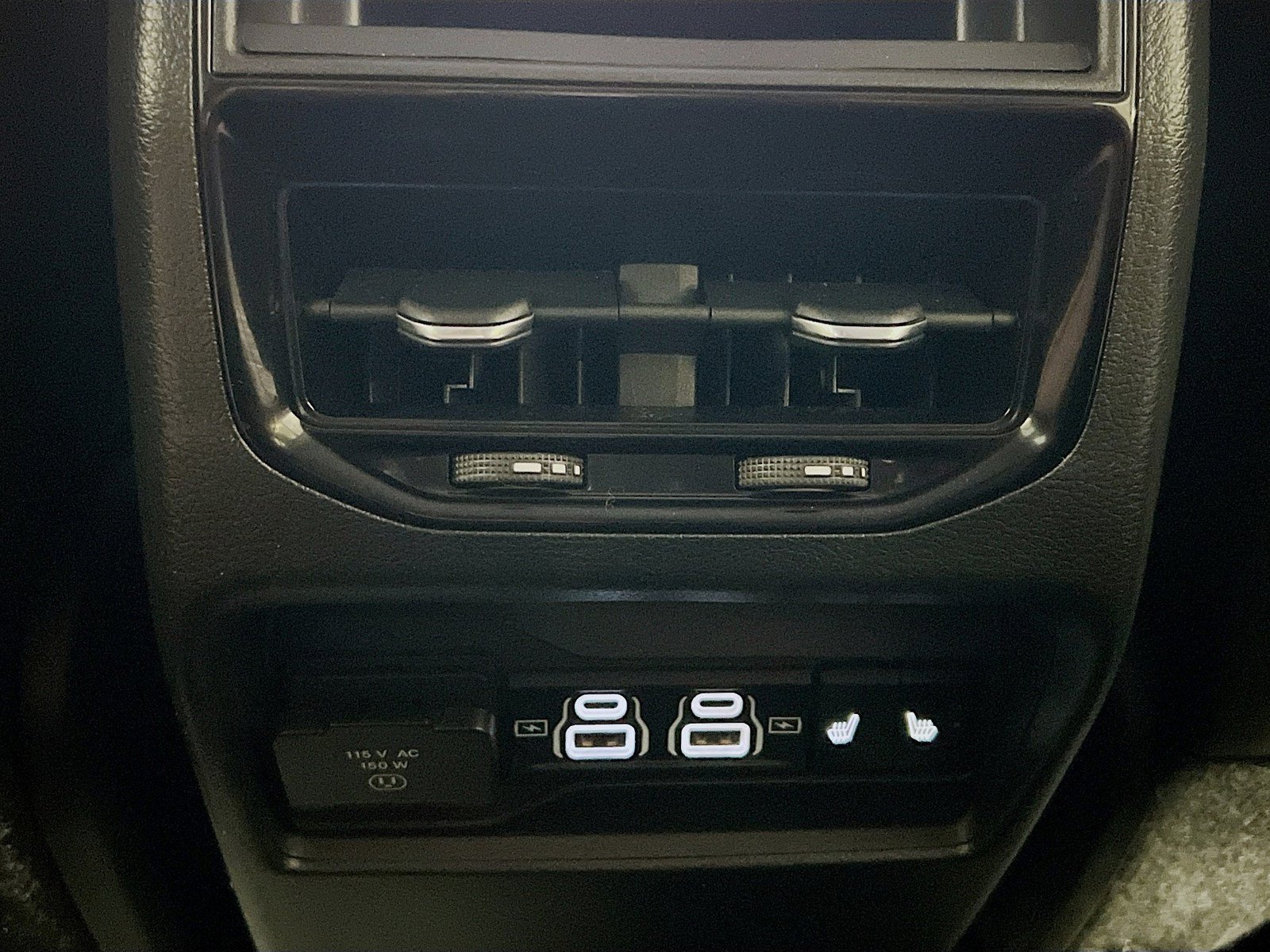 Used 2024 Jeep Grand Cherokee Limited AWD/4WD image 18