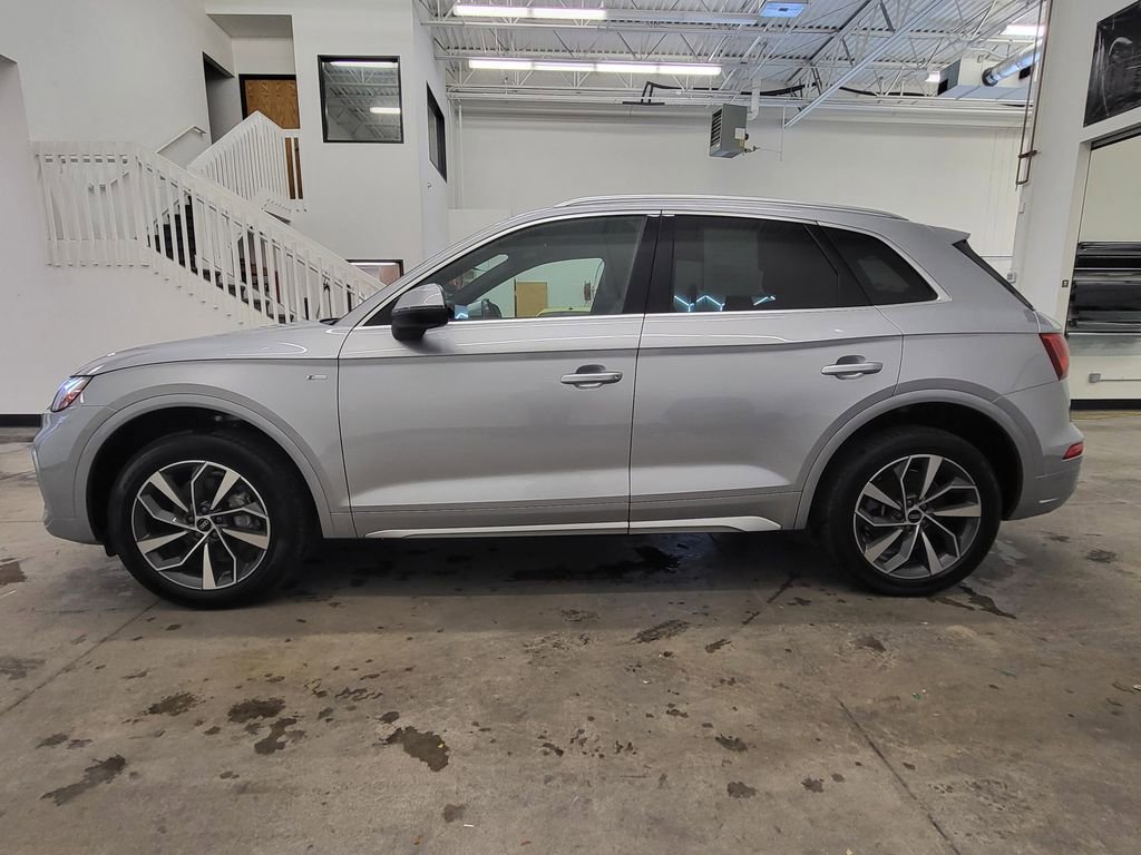 Used 2022 Audi Q5 2.0T Premium Plus w/ Premium Plus Package AWD/4WD image 7