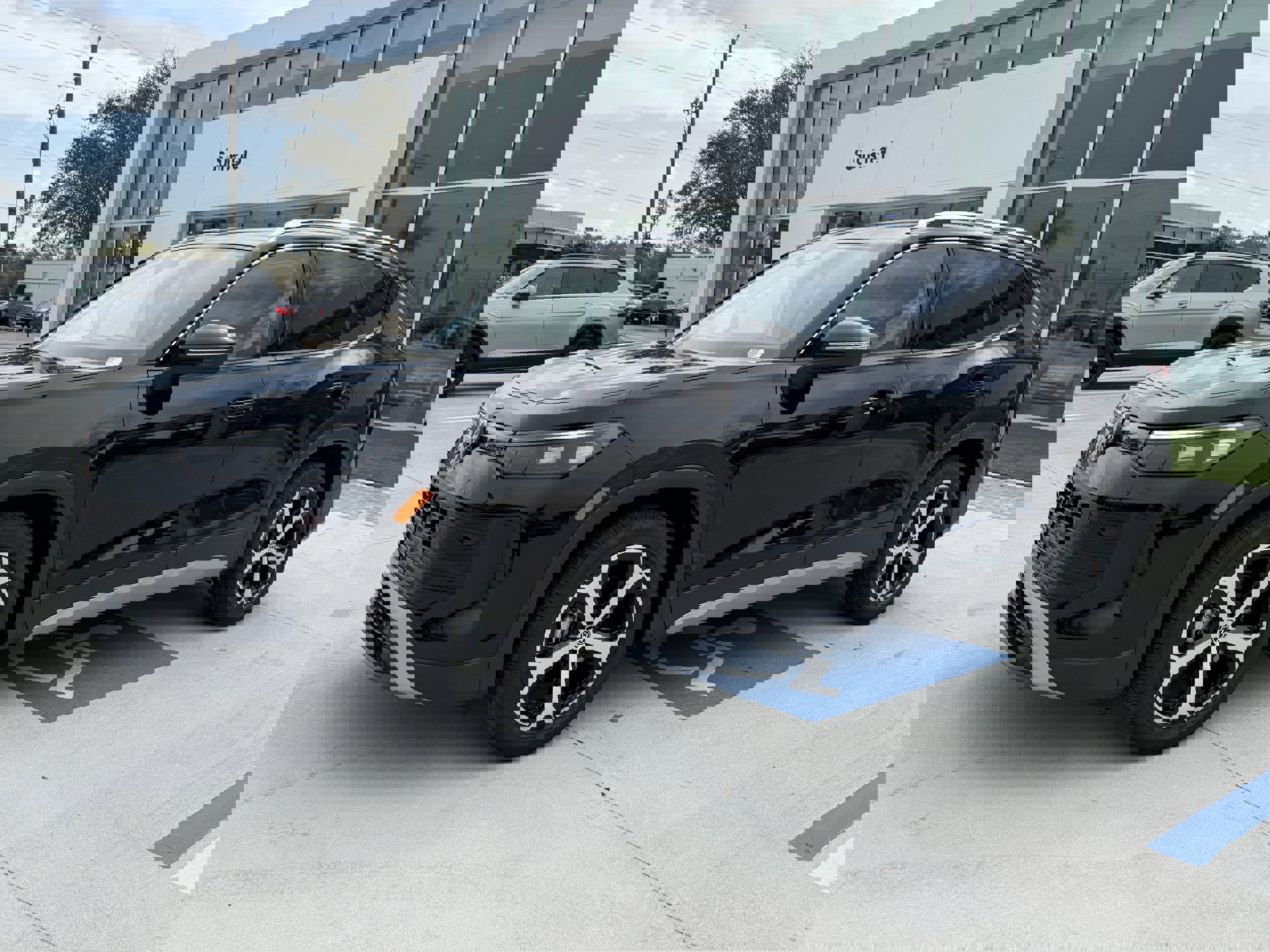 New 2026 Volkswagen Tiguan SE image 7