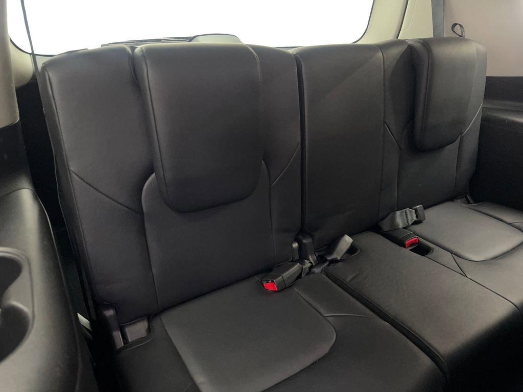Used 2024 Nissan Armada SL image 42