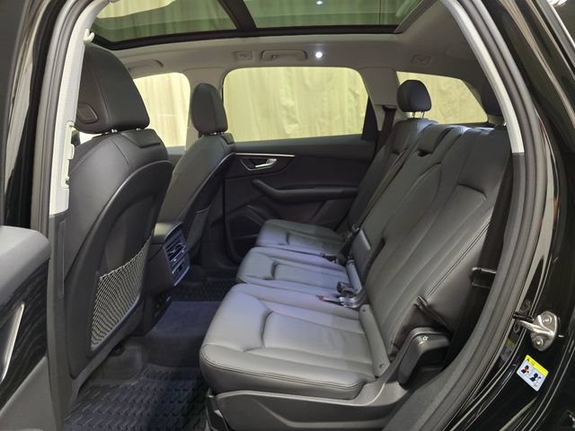 Used 2023 Audi Q7 3.0T Premium Plus AWD/4WD image 30