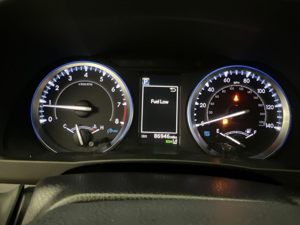 Used 2019 Toyota Highlander XLE image 15