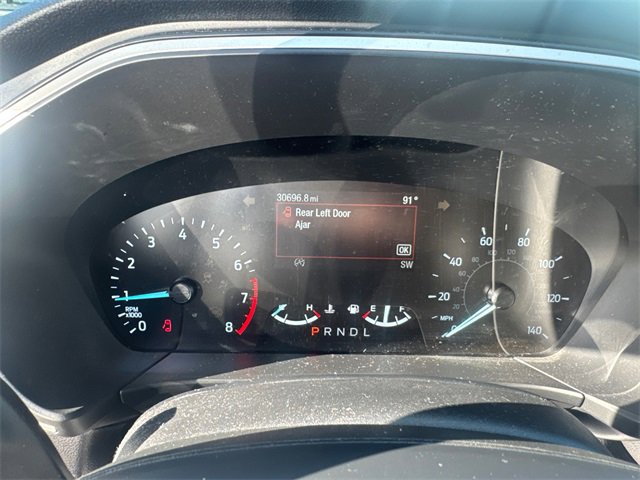 Used 2021 Ford Escape SE w/ SE Sport Appearance Package image 12