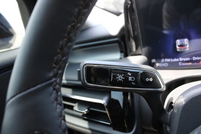 New 2026 Lincoln Aviator AWD image 11