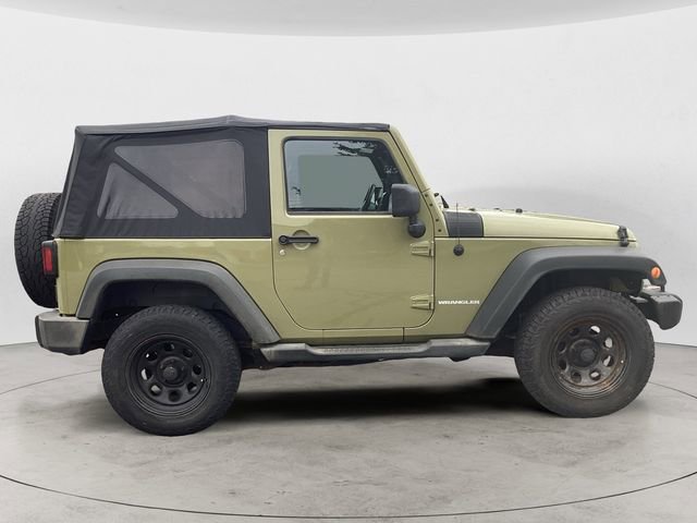 Used 2013 Jeep Wrangler Sahara w/ Connectivity Group AWD/4WD image 6