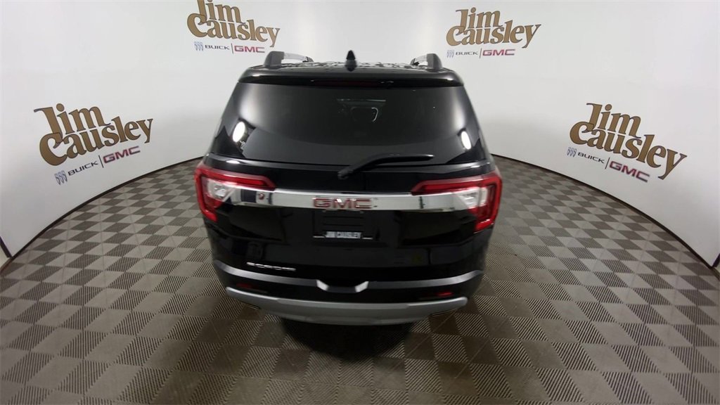Used 2023 GMC Acadia SLE w/ Driver Convenience Package image 7