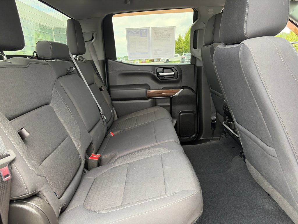 Used 2019 Chevrolet Silverado 1500 RST AWD/4WD image 33