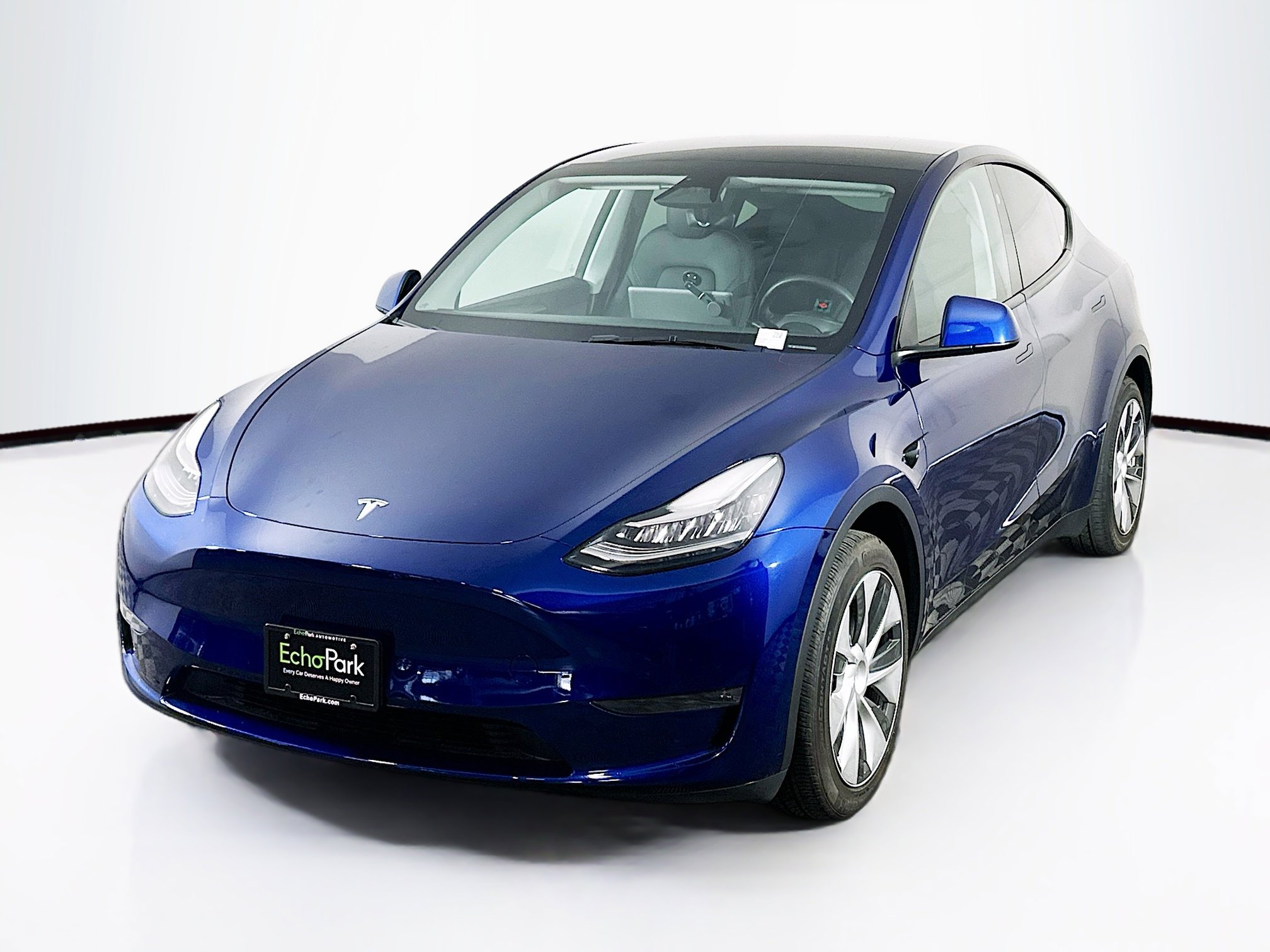 Used 2023 Tesla Model Y Long Range image 3