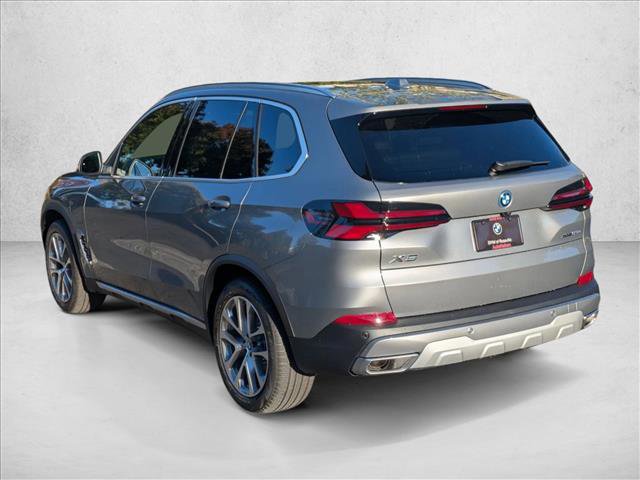 New 2026 BMW X5 xDrive50e w/ Executive Package image 8