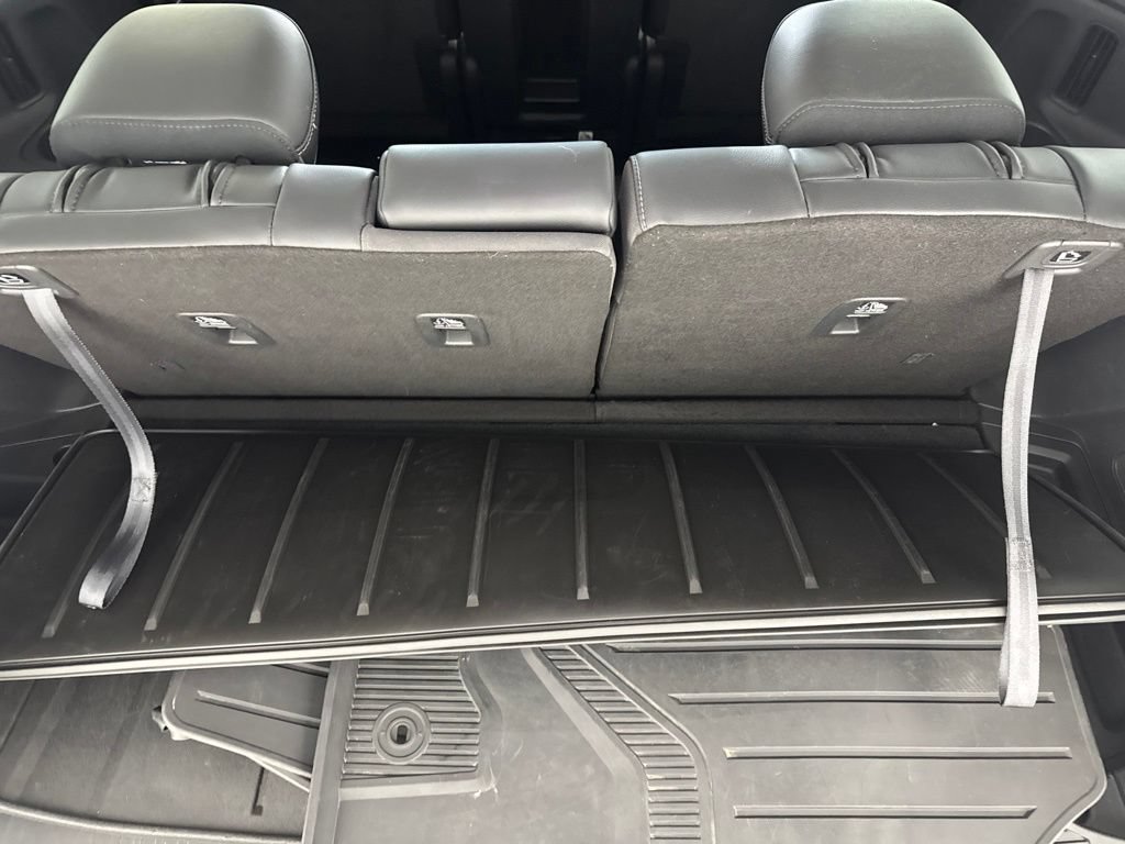 Certified 2023 Honda Pilot Touring image 29