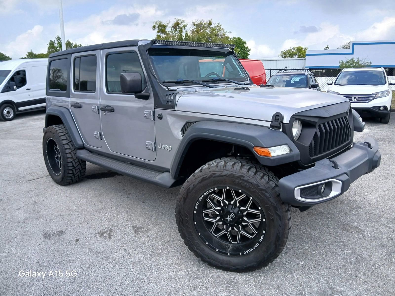 Used 2018 Jeep Wrangler Unlimited Sport S image 1