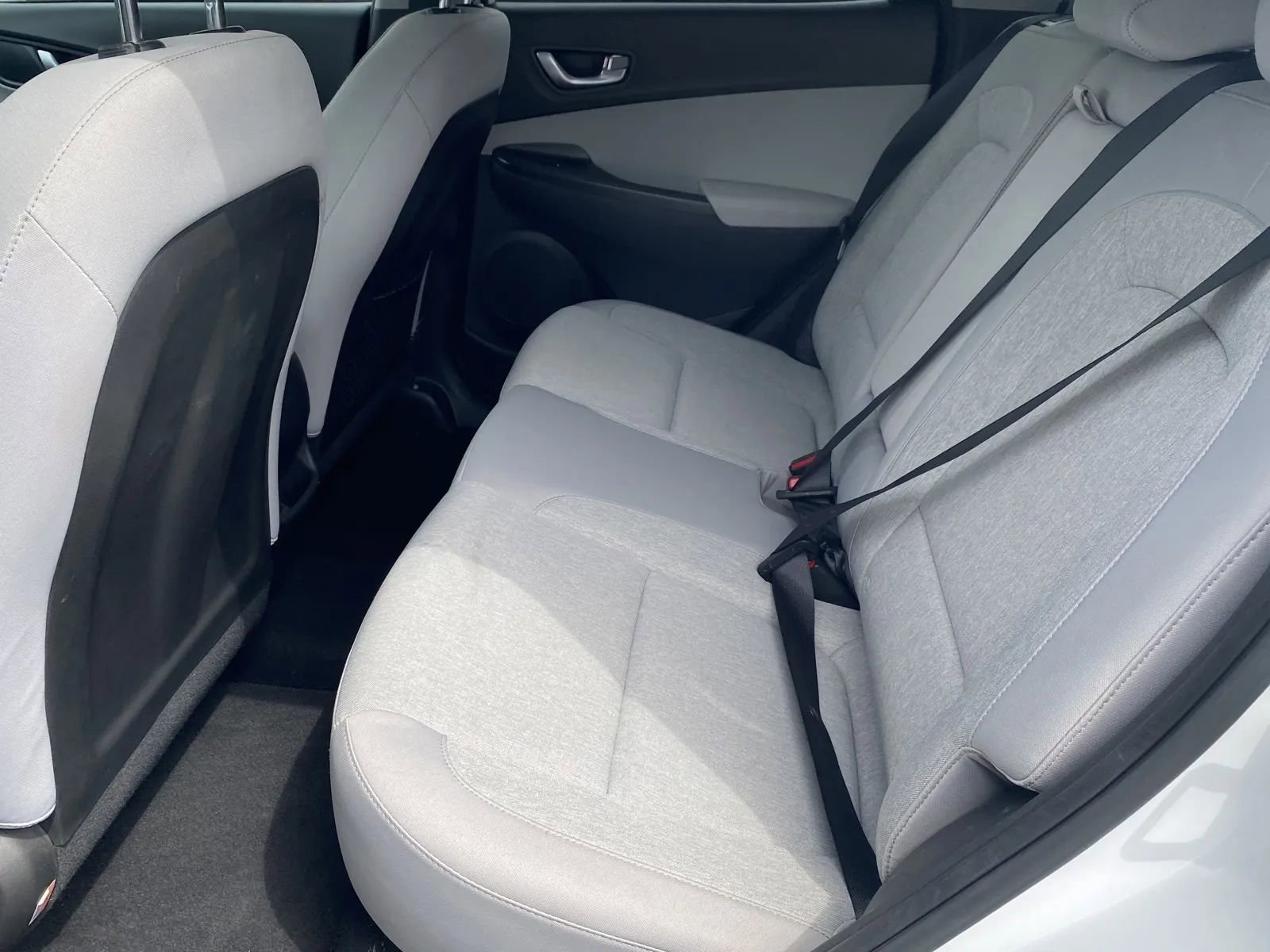 Used 2023 Hyundai Kona SE FWD image 9