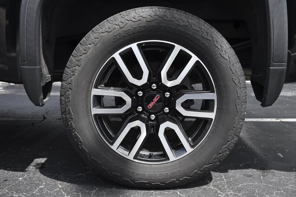 Used 2021 GMC Sierra 1500 AT4 AWD/4WD image 30