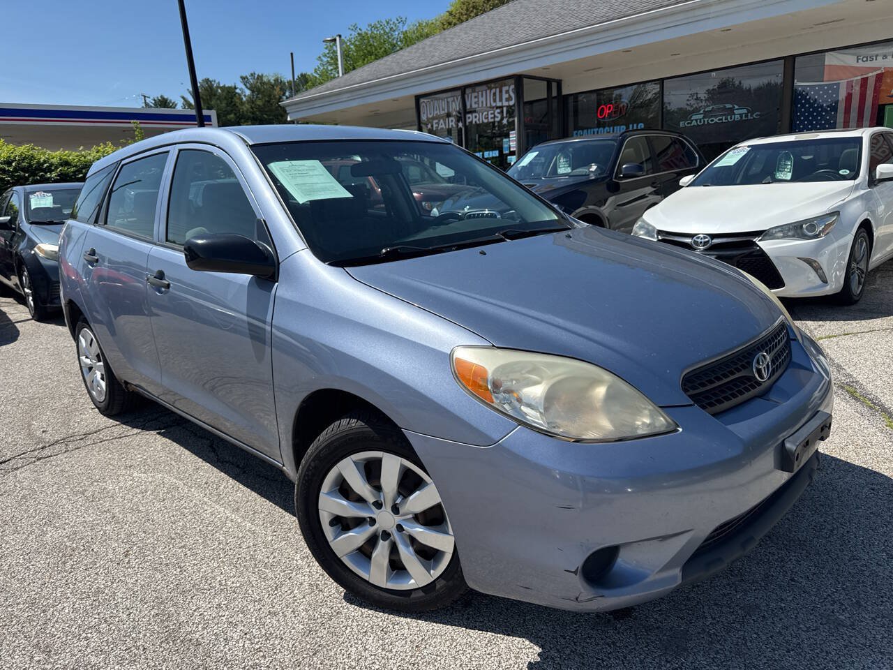 Used 2007 Toyota Matrix w/ PWR Pkg FWD image 2