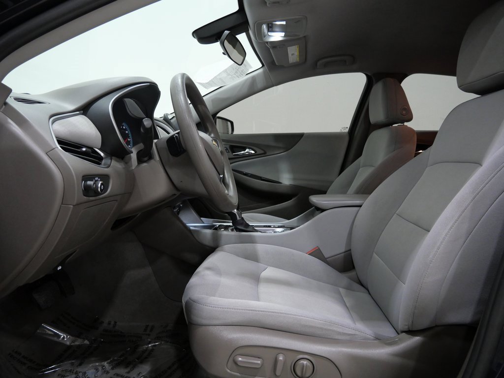 Used 2022 Chevrolet Malibu LT image 12