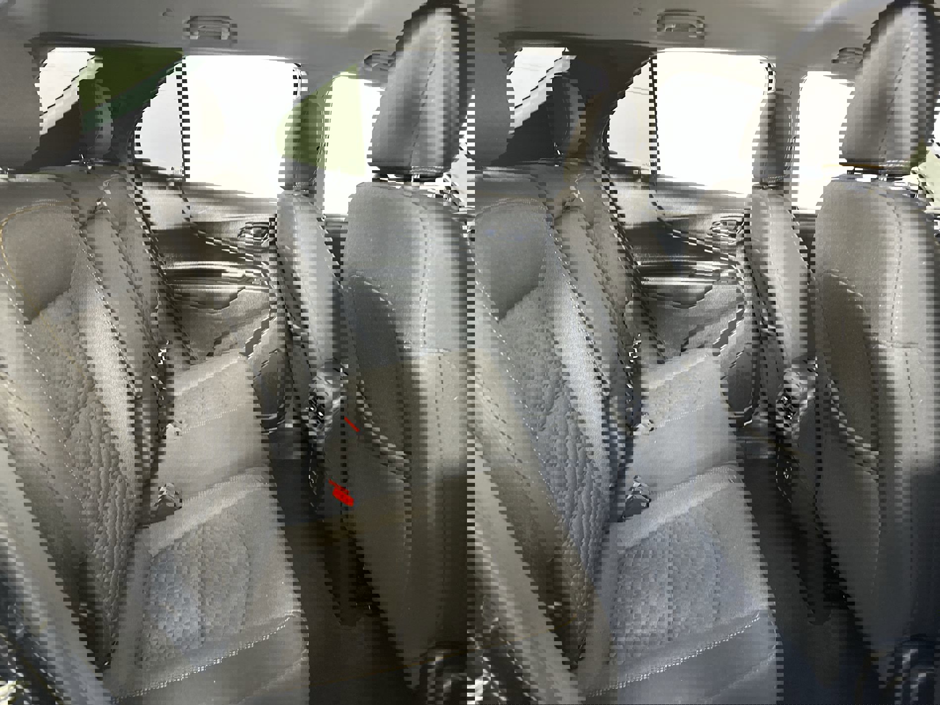 Used 2020 Chevrolet Equinox LT image 64