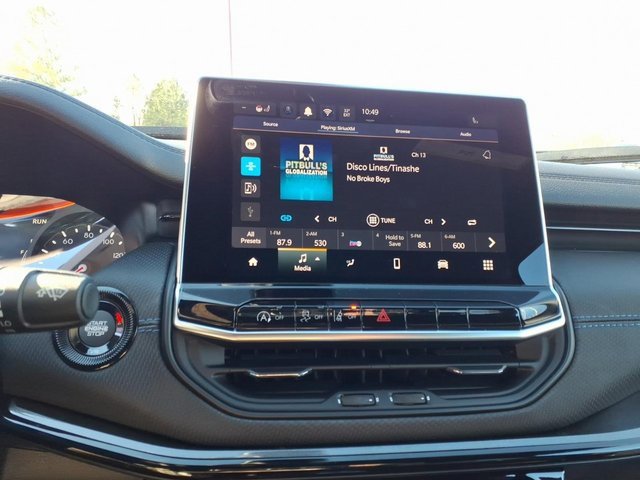 New 2026 Jeep Compass Latitude image 14