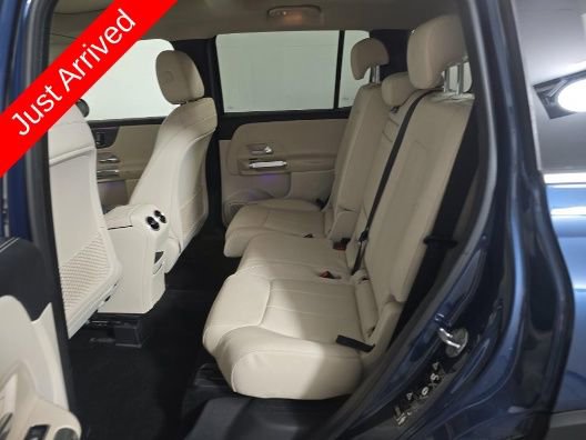Used 2021 Mercedes-Benz GLB 250 w/ Premium Package image 4