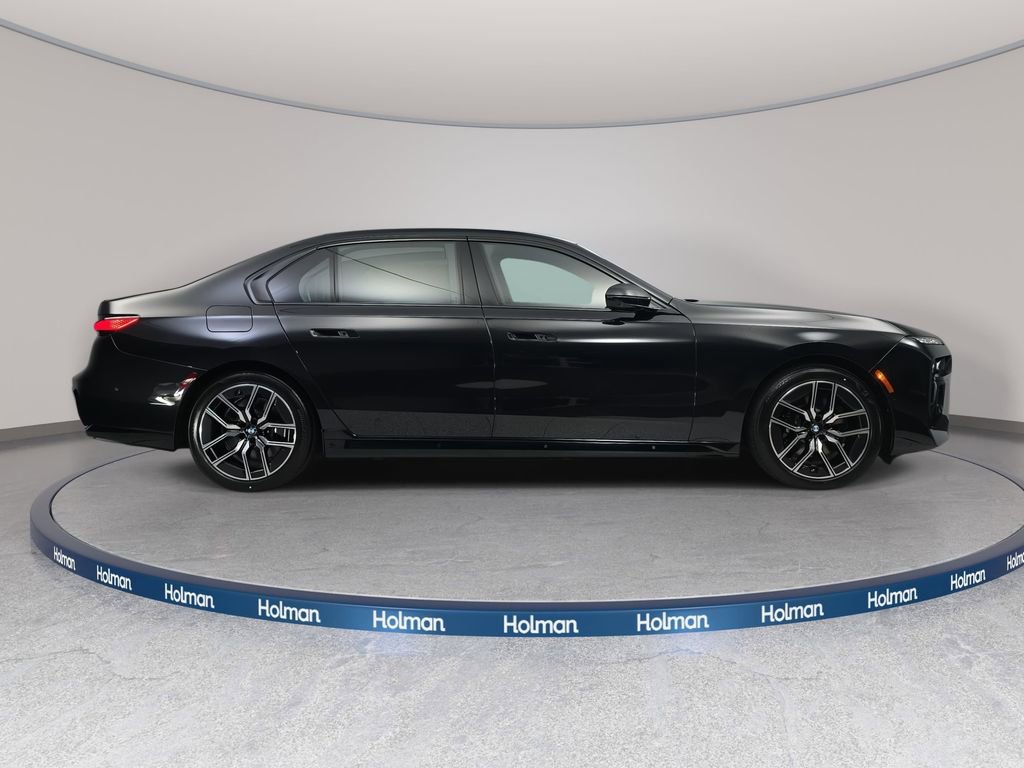 New 2026 BMW 750e xDrive w/ Executive Package AWD/4WD image 4