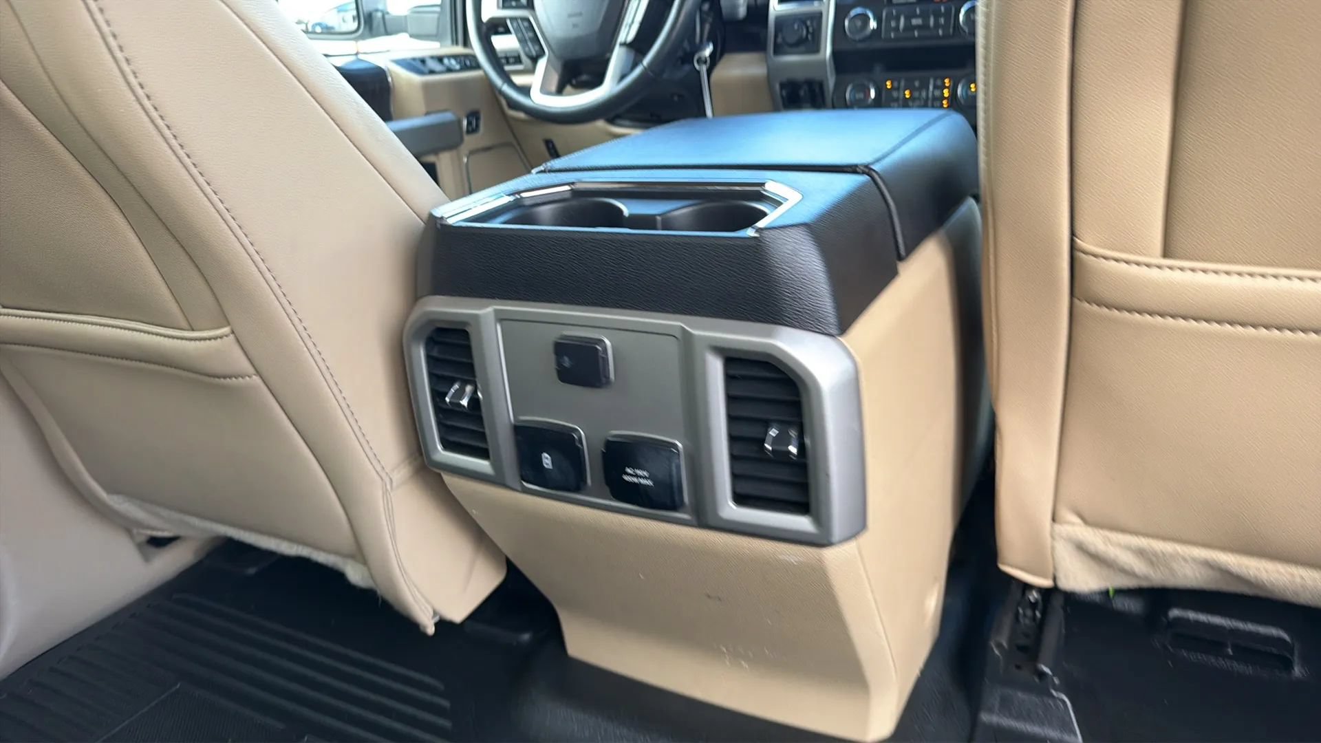 Used 2020 Ford F350 Lariat w/ Lariat Value Package AWD/4WD image 67
