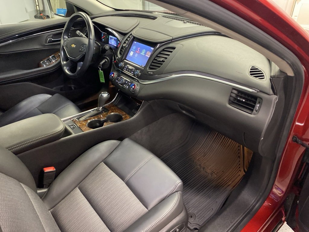 Used 2014 Chevrolet Impala LT image 14