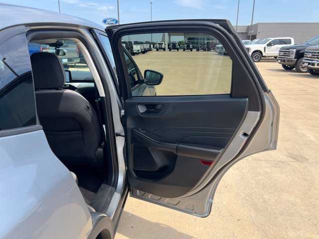 Certified 2022 Ford Escape SE w/ SE Sport Appearance Package FWD image 24
