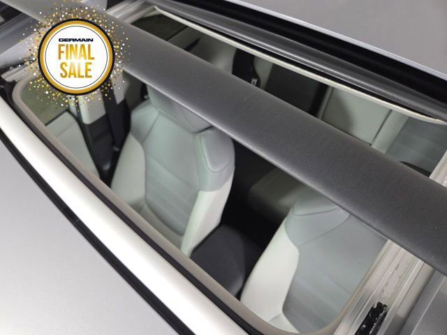 Used 2025 Toyota RAV4 Limited w/ Weather Package image 29