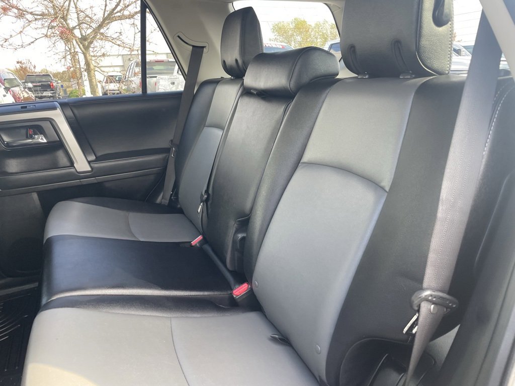 Used 2021 Toyota 4Runner SR5 Premium image 28